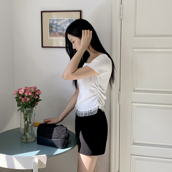 ニット (裾レース初心者向け/完璧フィット)アンコ裾レースシャーリング半袖ニット IVORY