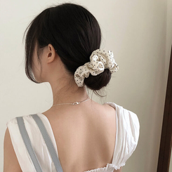 モダンドットシュシュ IVORY