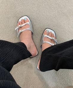 その他 バックルサンダル SILVER