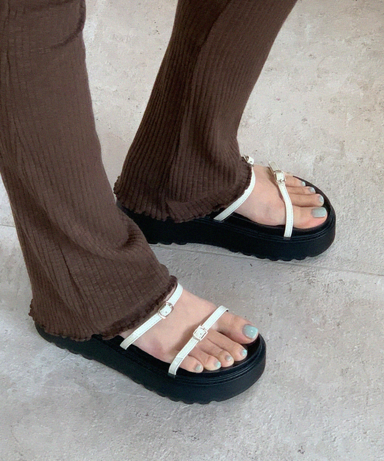 プラットフォームサンダル CREAM