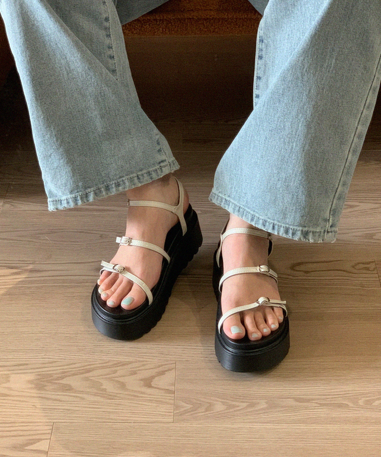 プラットフォームサンダル CREAM