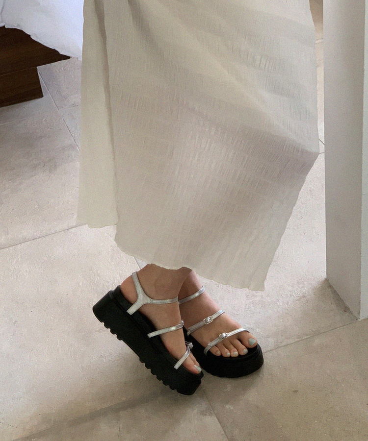 プラットフォームサンダル SILVER