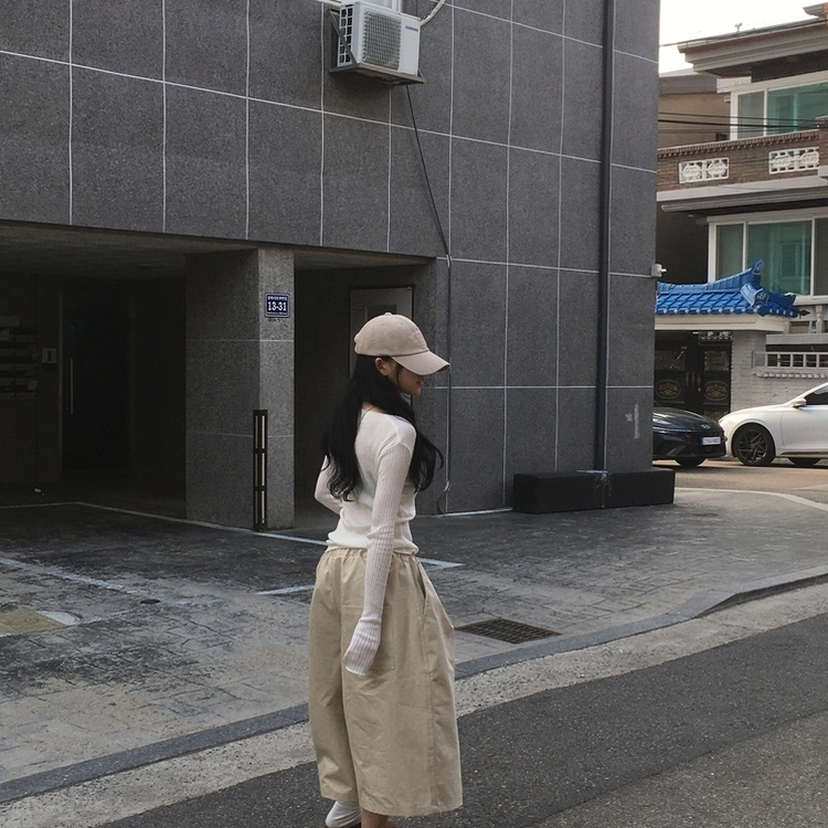スクエアオーバーバミューダパンツ BEIGE