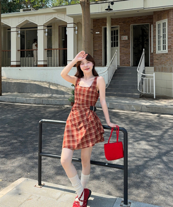 キャミソールチェックベルトワンピース RED