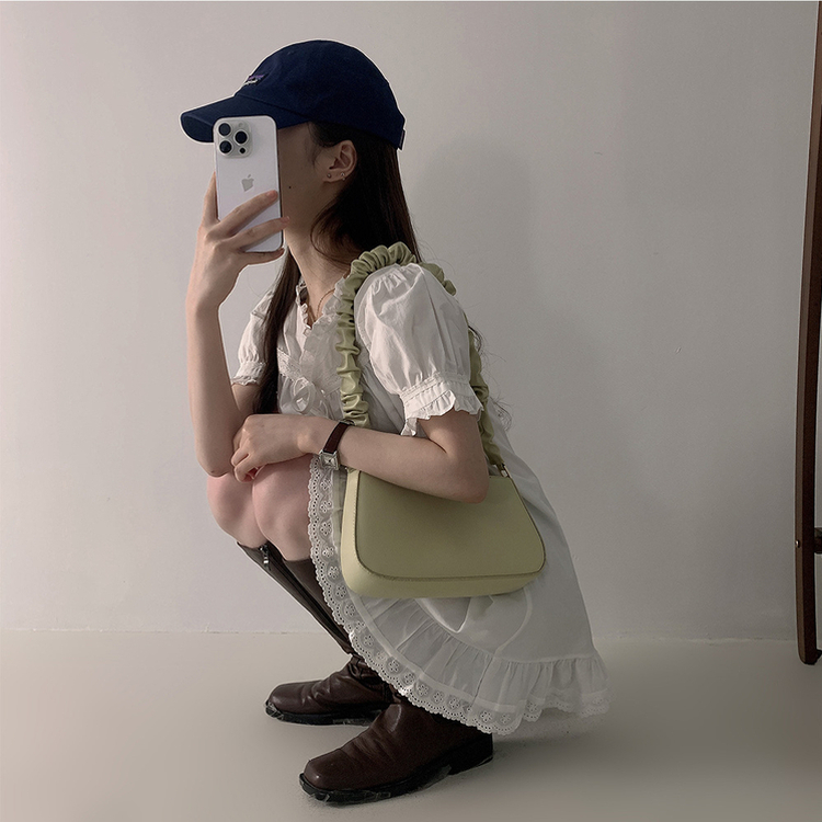 リボンフリルレース半袖ミニワンピース｜ミニワンピース｜韓国