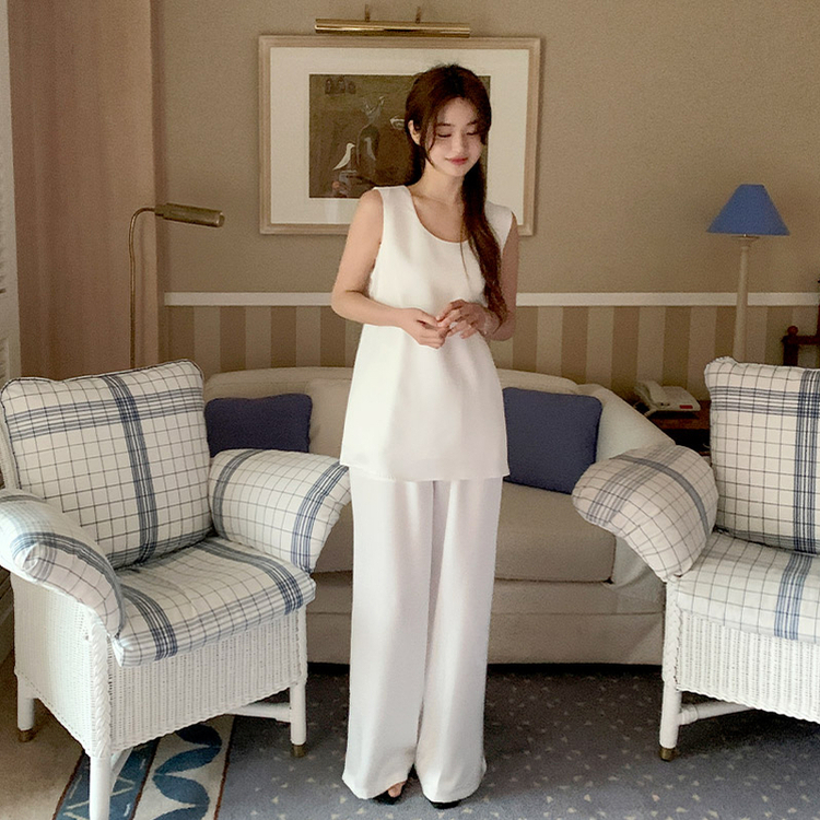 ラビネ サテン ノースリーブ ブラウス＆バンディング パンツ セット