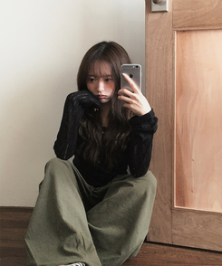 ニット シースルーバックリボンニット BLACK