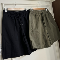 ショートパンツ コットンバミューダオーバーパンツ