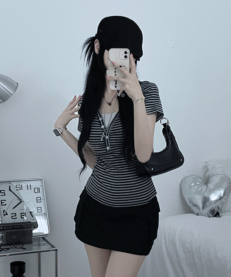 ストライプボタン半袖Tシャツ GREY