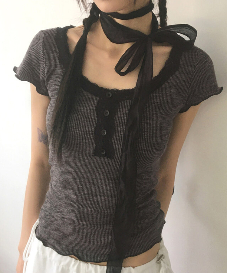 【マフラー付き】レースボタン半袖Tシャツ BLACK