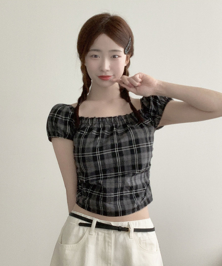 [코디추천/러블리] 뮤치 체크&무지 퍼프소매 스모크 밴딩 오프넥 스퀘어넥 크롭 블라우스 체크블랙
