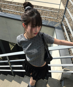 【シュシュ付き】ドットスリム半袖Tシャツ GREY