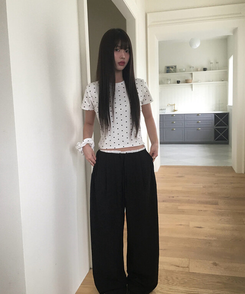 【シュシュ付き】ドットスリム半袖Tシャツ IVORY
