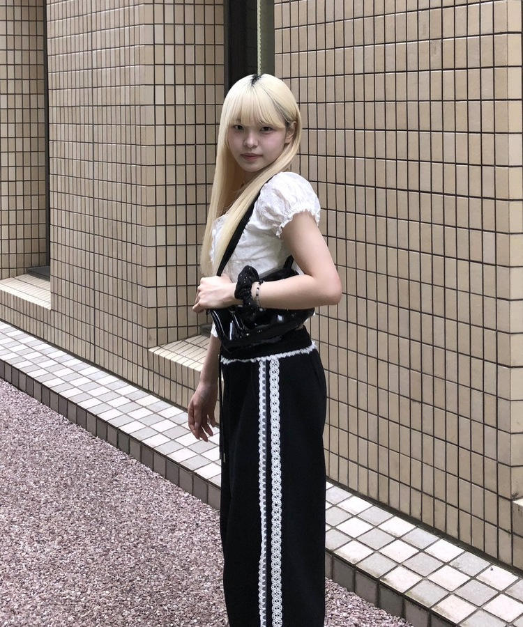 レースパンチングブラウス WHITE