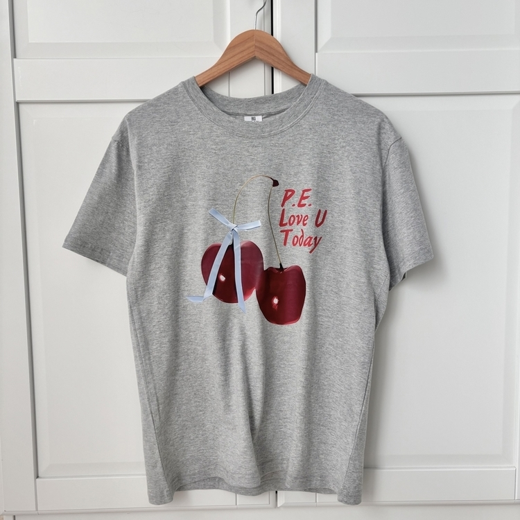 リボンチェリー半袖Tシャツ