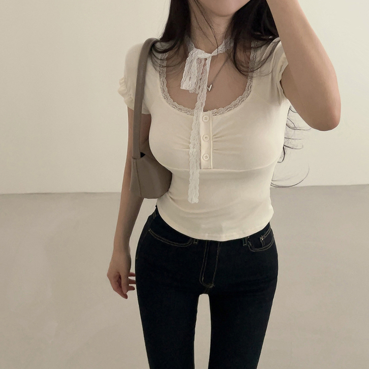 【タイ付き】レースシャーリングクロップ半袖Tシャツ BEIGE