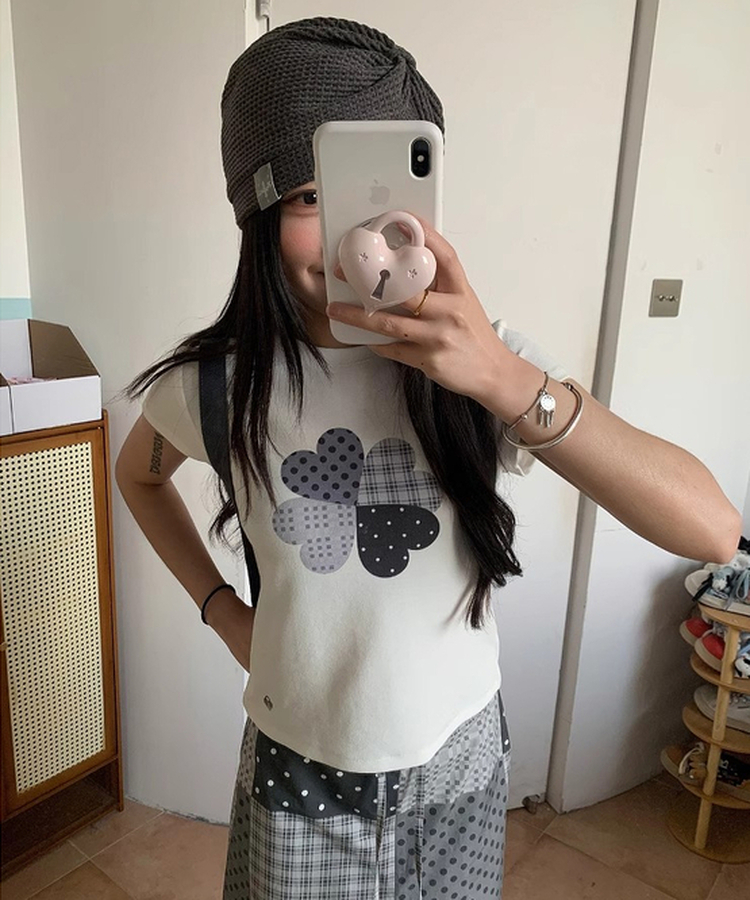 クローバー半袖Tシャツ IVORY