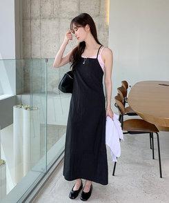 ロングワンピース ストラップキャミソールロングワンピース BLACK