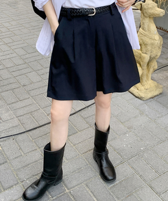 スラックス ハーフピンタックバミューダスラックス DARK NAVY