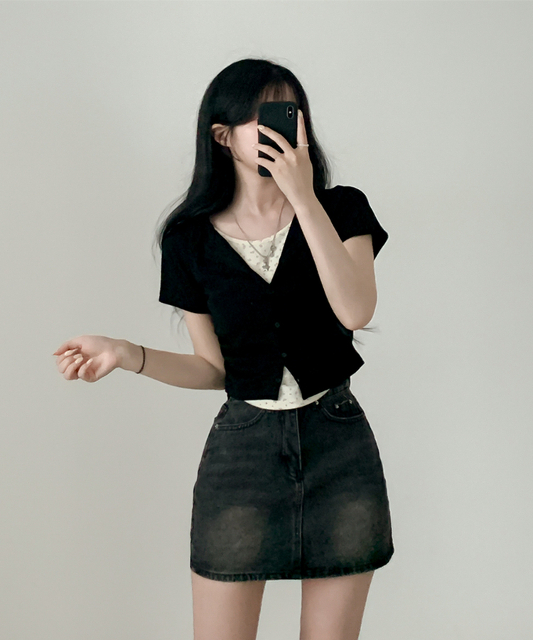 フラワーシャーリングレイヤード半袖Tシャツ BLACK