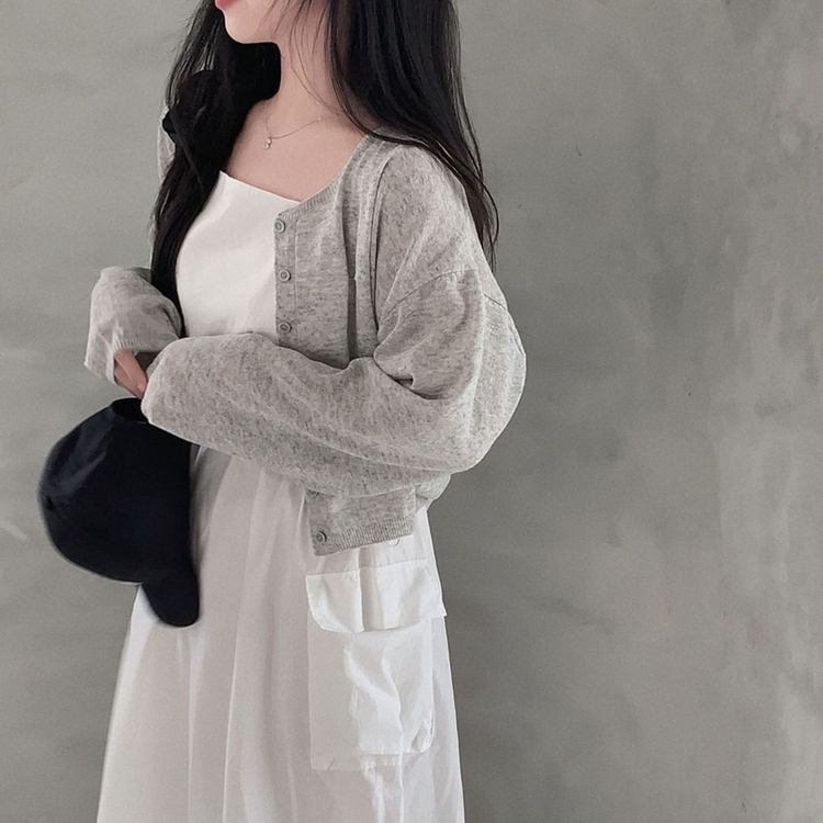 가볍고 시원한쿨썸머 린넨 팬던트 아방핏 크롭 가디건 연그레이