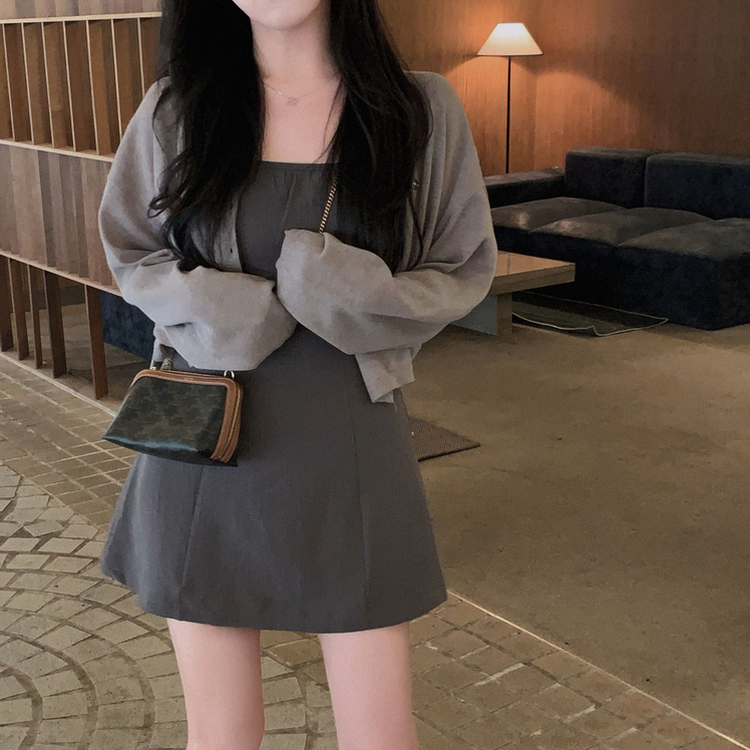 가볍고 시원한쿨썸머 린넨 팬던트 아방핏 크롭 가디건 모카