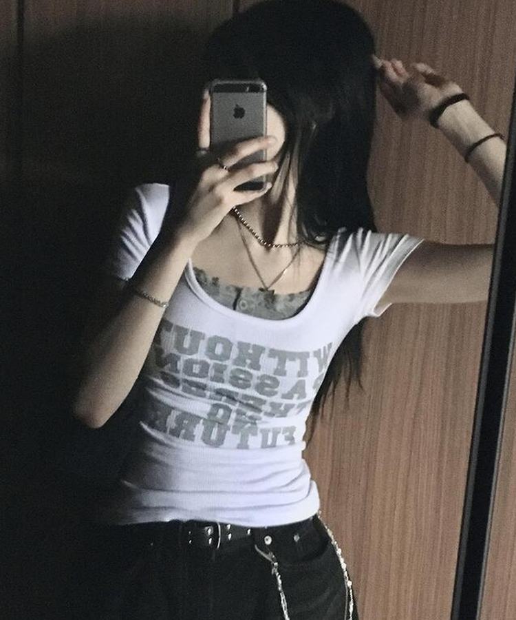 半袖Tシャツ フューチャーUネック半袖Tシャツ WHITE