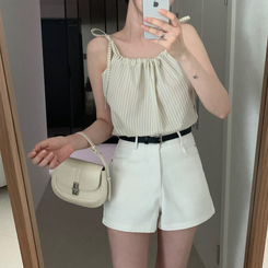 ショートパンツ 【ベルト付き】スリムショートパンツ IVORY