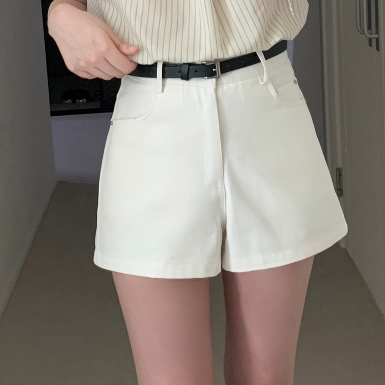 【ベルト付き】スリムショートパンツ IVORY