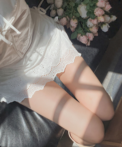 ミニスカート パンチングリボンラップスカートパンツ WHITE