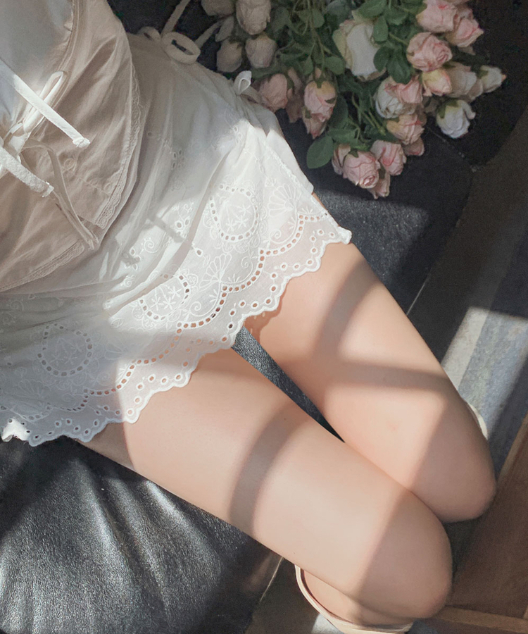 パンチングリボンラップスカートパンツ WHITE