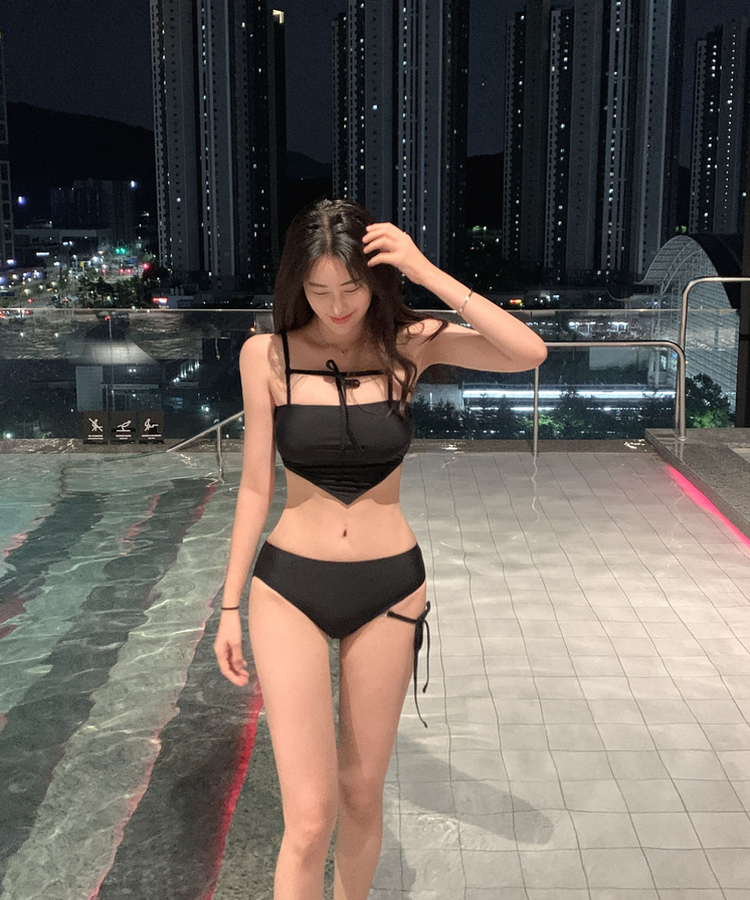 【カップ付き】リボンアンバランストップビキニ BLACK