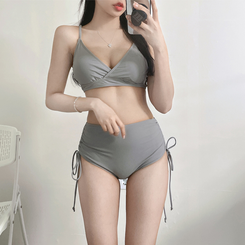 ビキニ 【カップ付き】サイドシャーリングビキニ(5color) GRAY