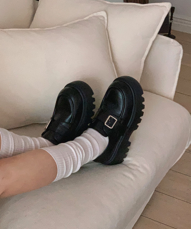 ベルトバックル厚底ローファー BLACK