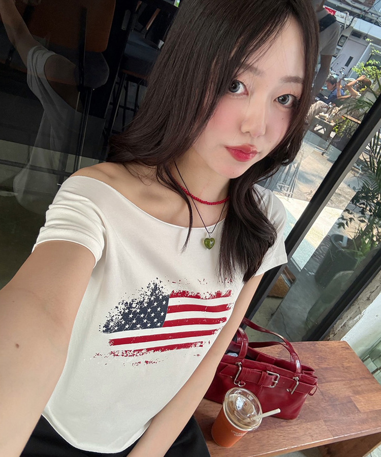 STS67907 オフショルダーアメリカTシャツ 半袖Tシャツ - SONA