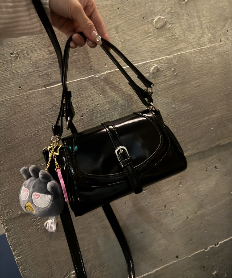 ラブリーバックルクロスバッグ｜バッグ｜韓国ファッション通販 SONA