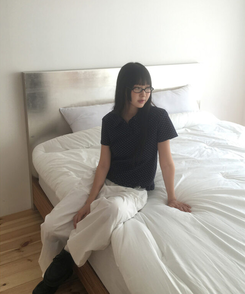 半袖Tシャツ ドットフリル半袖Tシャツ NAVY