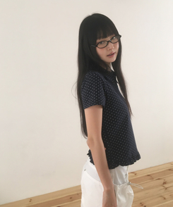 半袖Tシャツ ドットフリル半袖Tシャツ NAVY