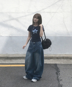 半袖Tシャツ スターレタリング半袖Tシャツ NAVY