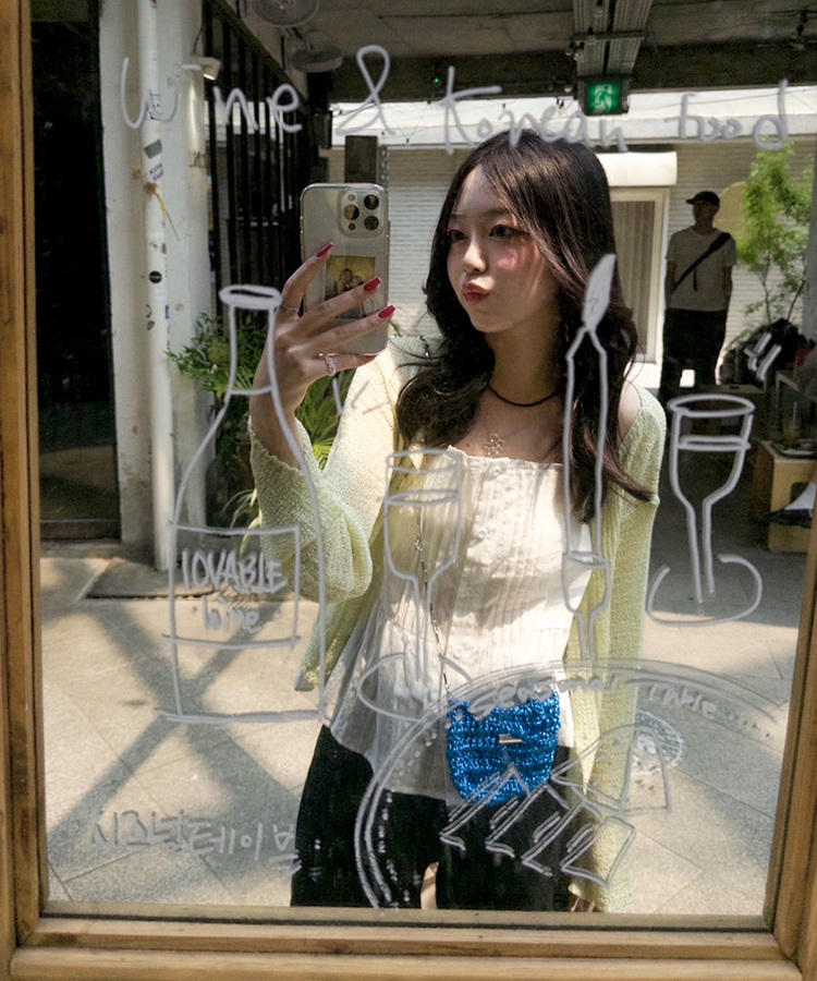 그린 아크릴 목걸이 블랙