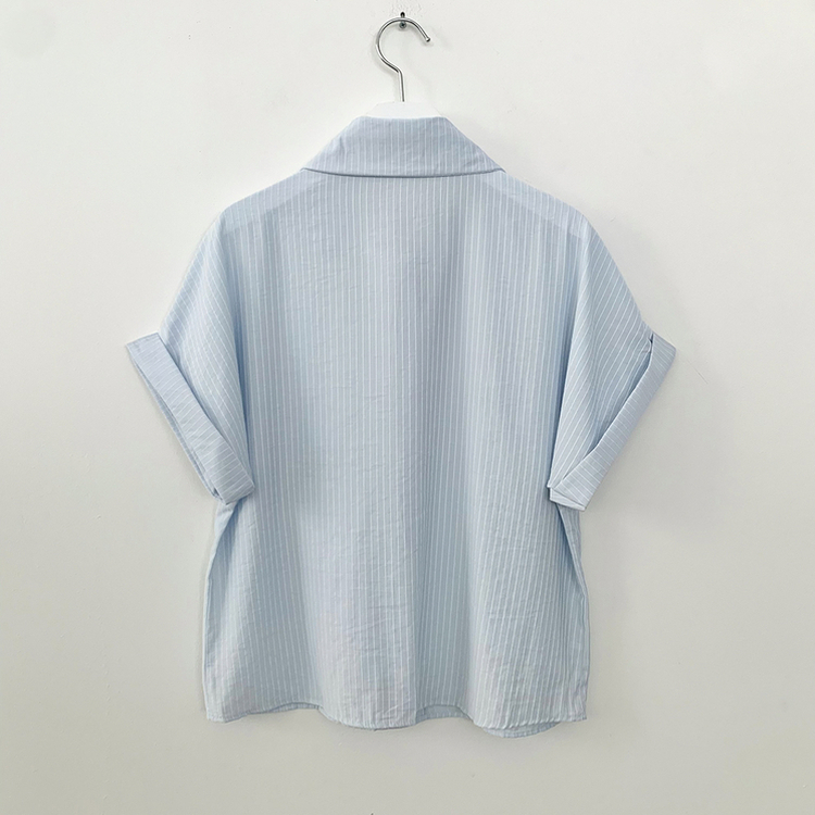 ストライプロールアップ半袖シャツ