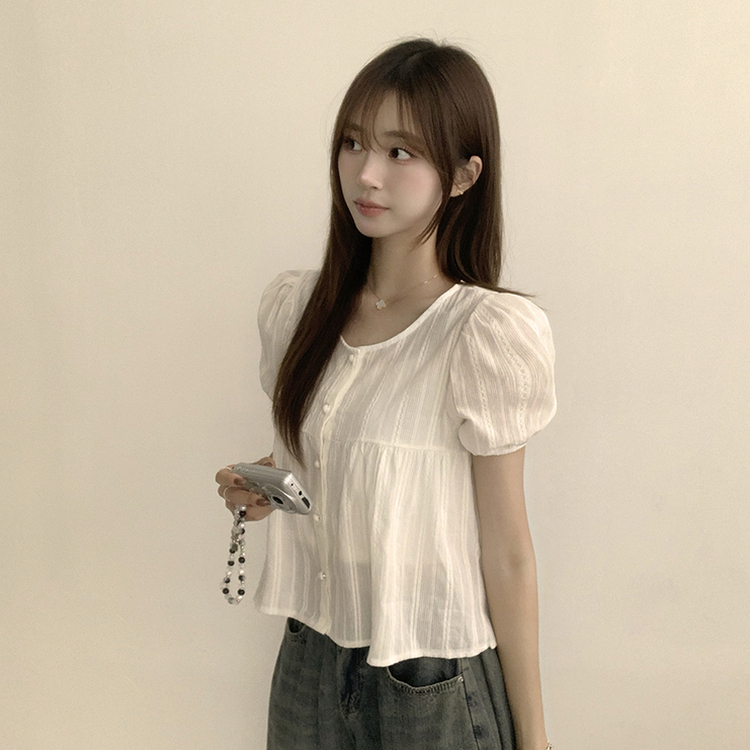 ラウンドボタンフリル半袖ブラウス WHITE