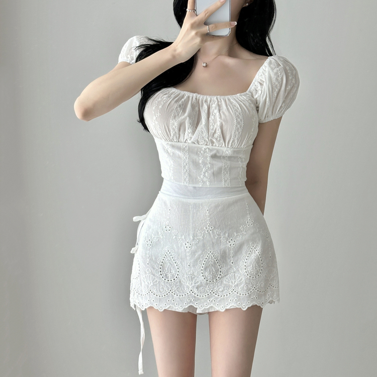 パンチングストラップミニスカートパンツ WHITE