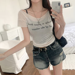 半袖Tシャツ レタリングシースルーオフショルダーTシャツ IVORY