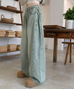 【丈別】ウォッシングサイドピンタックワイドパンツ VINTAGE LIGHT BLUE