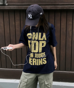 ラウンドレタリング半袖Tシャツ NAVY