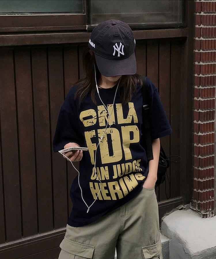 ラウンドレタリング半袖Tシャツ NAVY