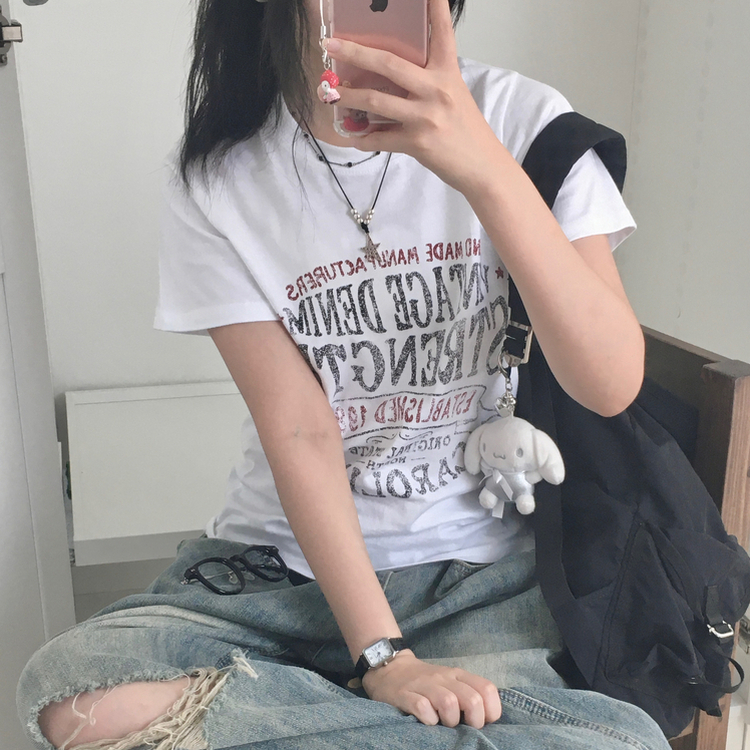 빈티지 레터링 스트릿 힙 정핏 세미크롭 반팔티셔 화이트