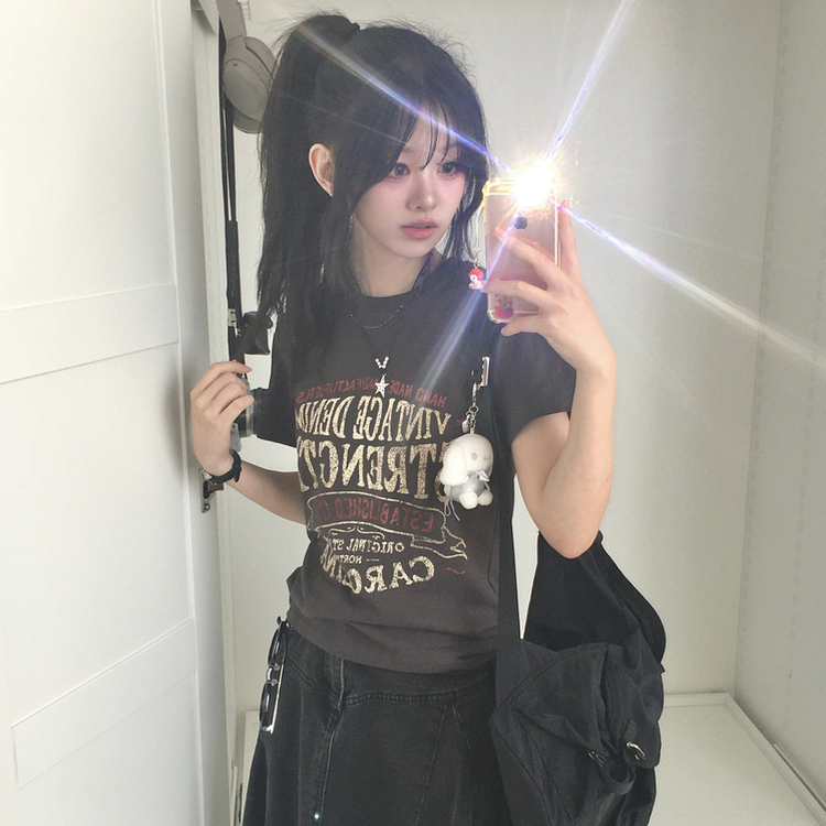 빈티지 레터링 스트릿 힙 정핏 세미크롭 반팔티셔 차콜