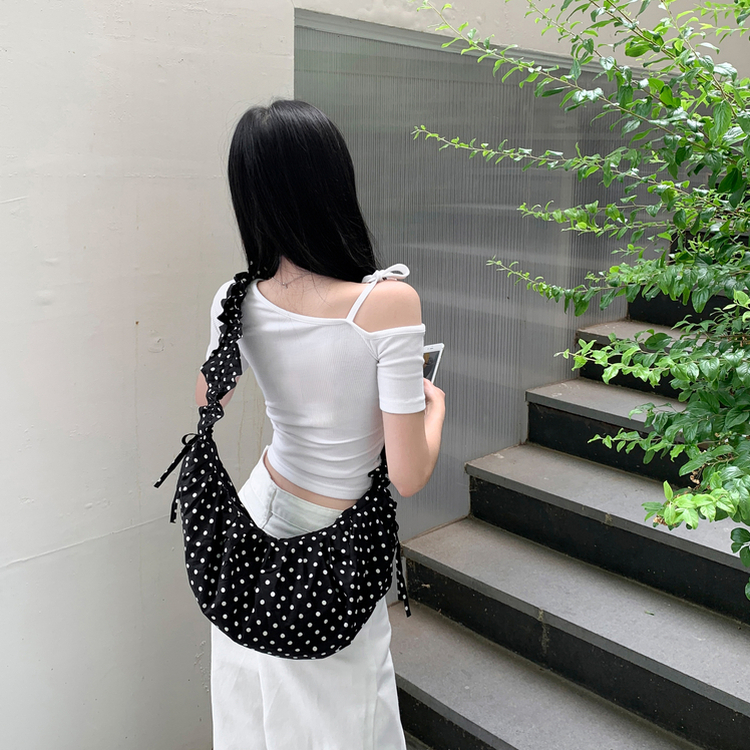 ドットシャーリングショルダークロスバッグ BLACK
